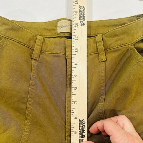 Universal Thread Cargo Pants Size 4/S Green Weathered Cargo Relaxed Button Fly - Picture 7 of 7